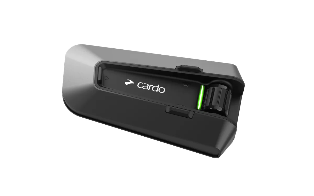 Cardo представила новую гарнитуру Packtalk Edge для мотошлемов — фото 3
