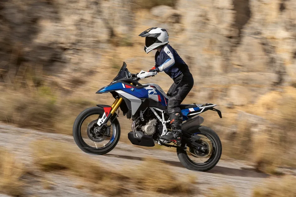 BMW Motorrad подтвердила: концепт F 450 GS покажут до конца 2025 года — фото 2