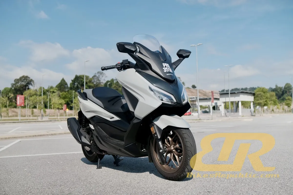 Honda NSS250 2025: японский ответ китайским скутерам в сегменте 250 куб. см