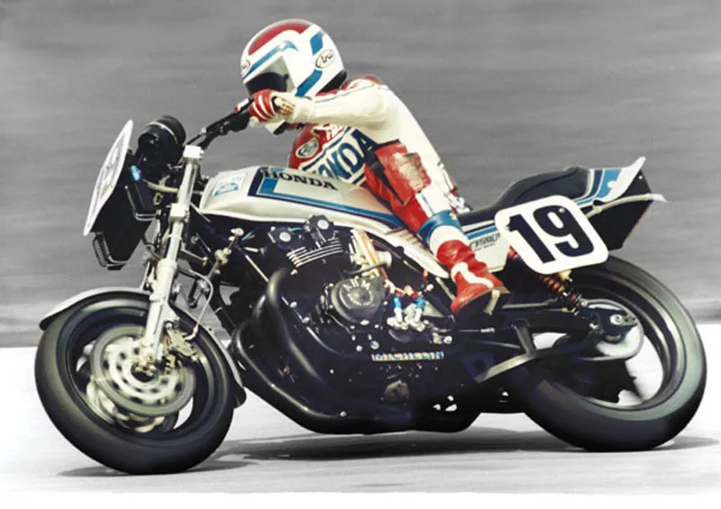 Honda CB1000F SE: ретро-флагман могут представить на гонке Suzuka 8 Hours — фото 3