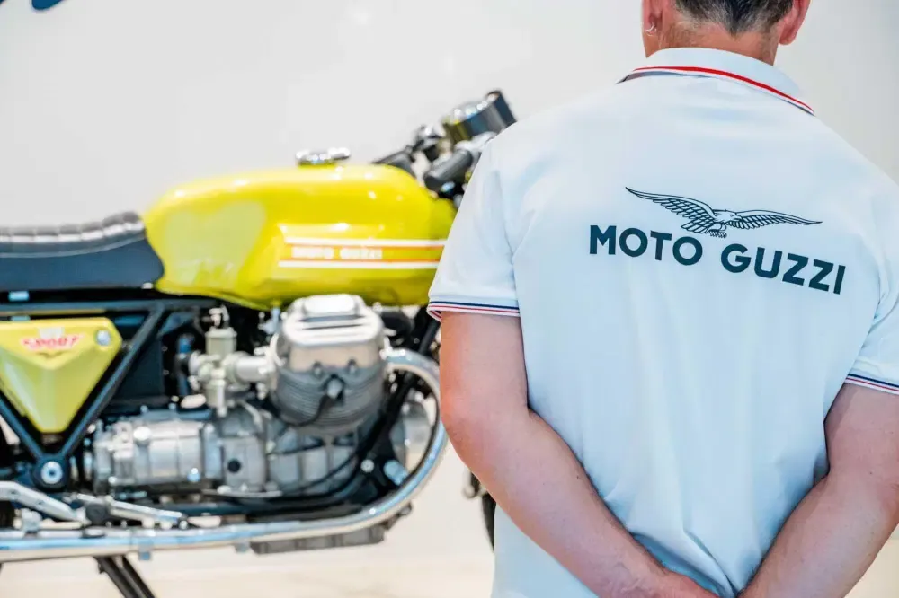 Более 60 000 энтузиастов в Манделло на Всемирных днях Moto Guzzi 2026 — фото 3