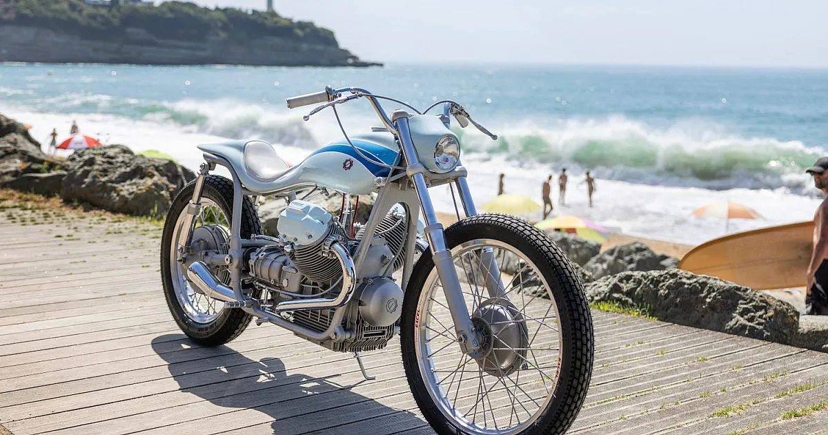 Kaffeemaschine Moto Guzzi V7 Scrambler | Bike EXIF