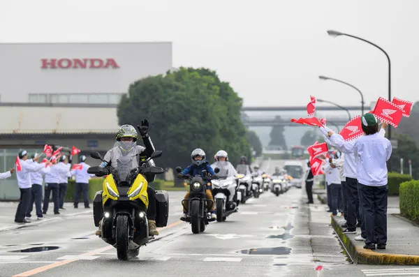 Honda проведет «Homecoming» на заводе в Кумамото 11 октября: встречи с разработчиками новой CB400 и выставка четырехцилиндровых мотоциклов