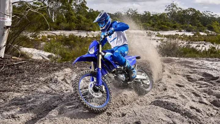 Первый взгляд на Yamaha WR450F 2027 года: галерея