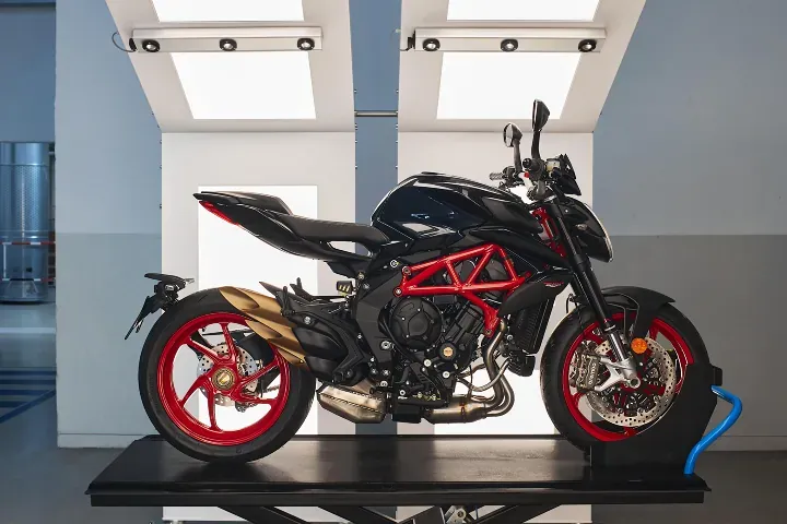 MV Agusta проясняет ситуацию с финансовыми проблемами — фото 3
