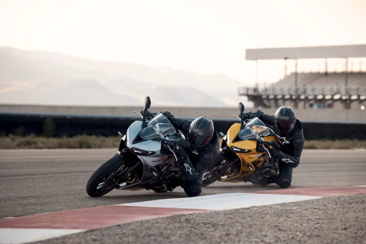 Triumph Daytona 660 2026: обновлённый спортбайк с гоночными технологиями и улучшенной управляемостью — фото 2