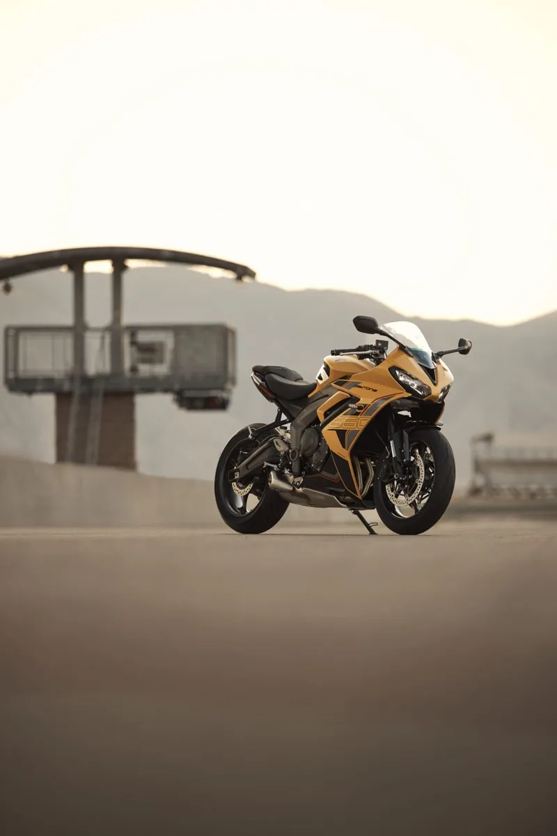 Triumph Daytona 660 2026: обновлённый спортбайк с гоночными технологиями и улучшенной управляемостью — фото 4