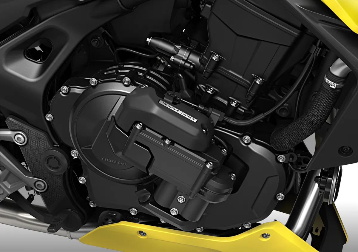 Honda CB750 E-Clutch 2026: в Малайзии цена снижена до RM44 999 — фото 4