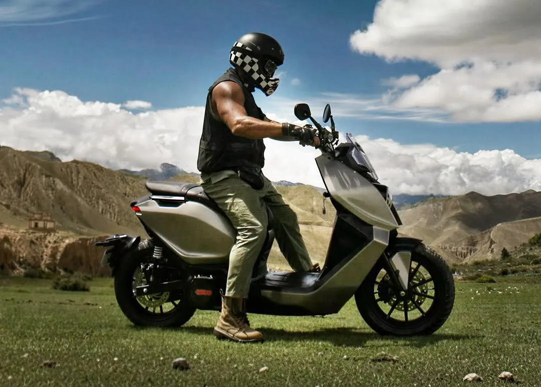 Yatri Motorcycles представила электрический скутер P2 в Непале — фото 3
