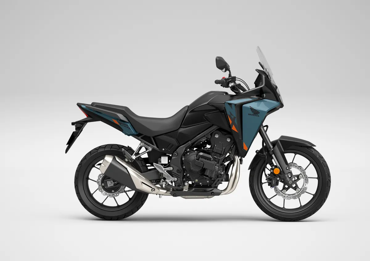 Honda NX500 E-Clutch выходит на рынок Малайзии: цена и особенности