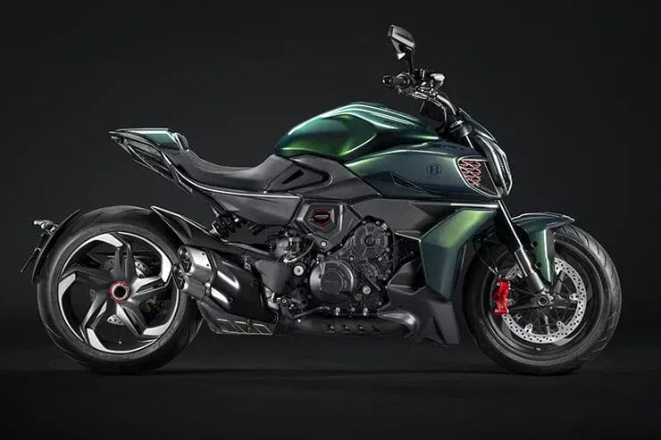 Документы CARB раскрывают новую модель Ducati, созданную в сотрудничестве с люксовым автопроизводителем — фото 3