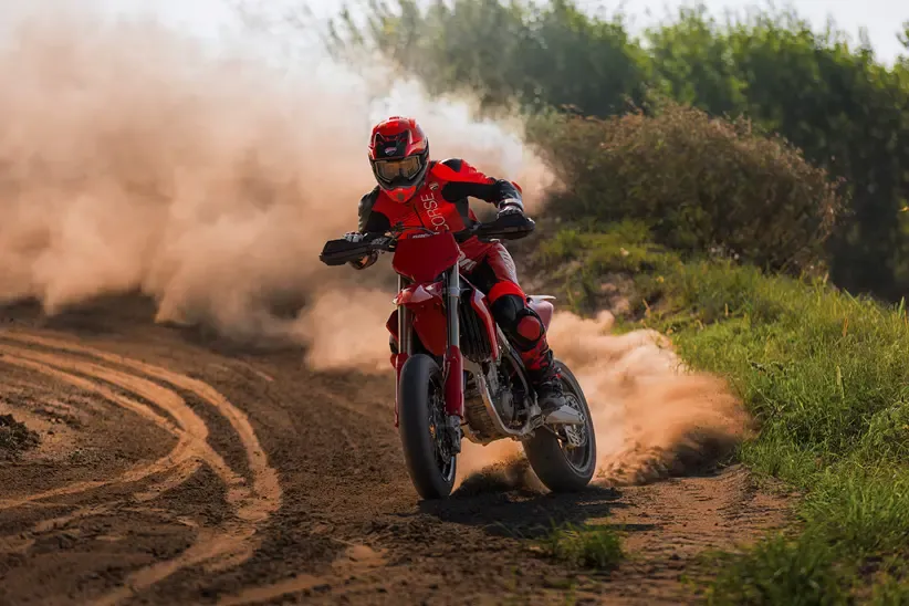 Ducati Desmo450 SM: первый заводской гоночный супермото из Борго-Панигале раскрыл характеристики — фото 4