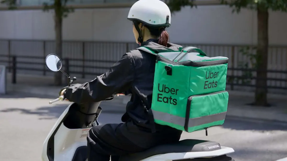 Honda оценит безопасность курьеров Uber Eats с помощью смартфона