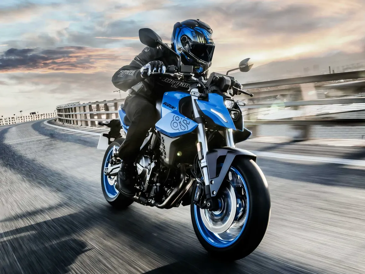 Suzuki снижает цены на шесть мотоциклов: полный список — фото 2