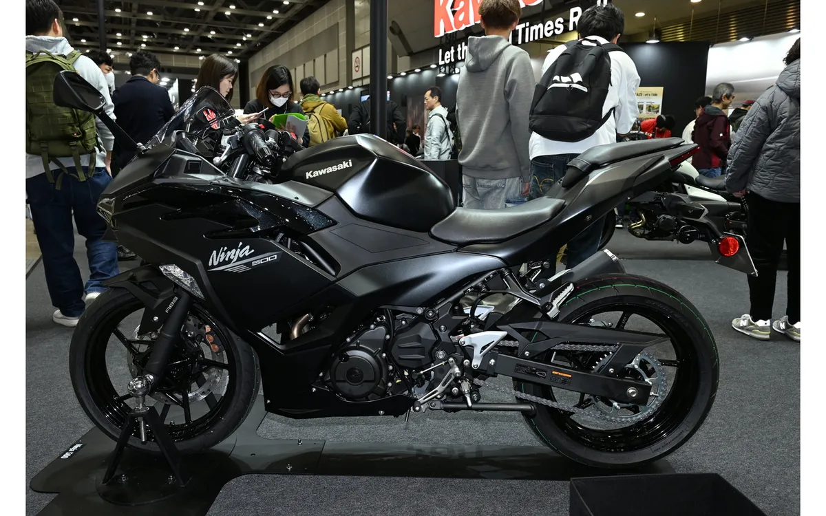 Новый Ninja 500 от Kawasaki: 451-кубовый двигатель и премьера на Токийском мотоциклетном шоу 2026