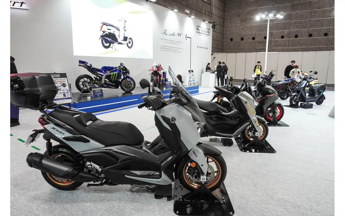 Yamaha представила новый скутер AEROX 155cc на мотор-шоу в Токио и Осаке