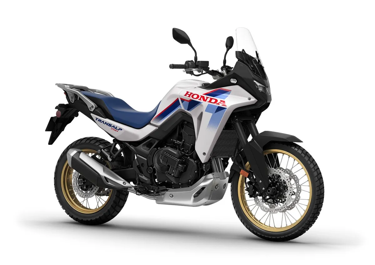 Honda привезёт Transalp с E-Clutch в США