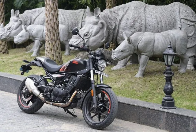 Royal Enfield Guerilla 450 Apex 2026: первый тест-драйв обновлённого спортбайка — фото 2
