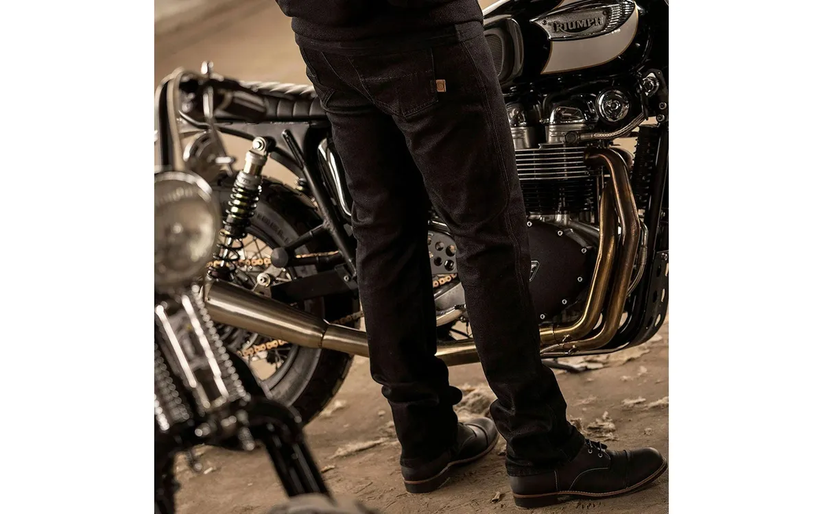 Motorimoda начала продажу мото-одежды брендов ROKKER и RIDINGCULTURE