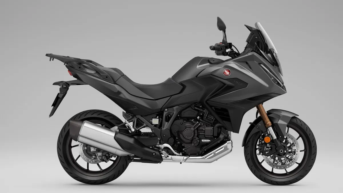 Honda NT1100 удерживает статус самого продаваемого турера в Великобритании