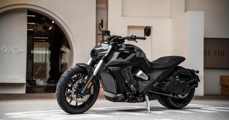 Benda LFC700 PRO: эволюция спортивного круизера на стыке технологий и дизайна — фото 2