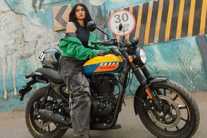 Нравятся ли вам эти расцветки Hunter 350? Дайте знать Royal Enfield, и, возможно...