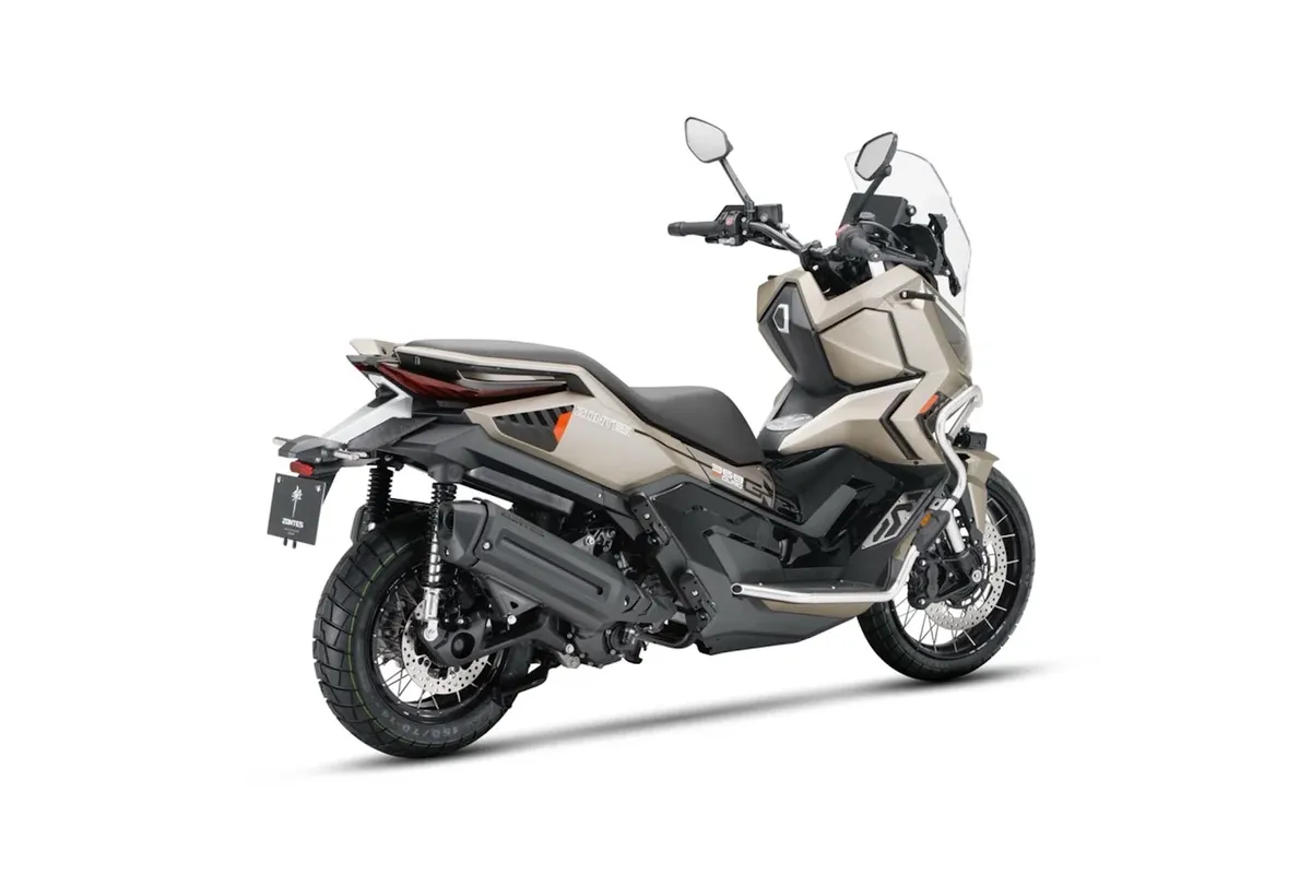 Zontes ZT368-G ETC получил значительные технологические обновления и улучшения комфорта — фото 2