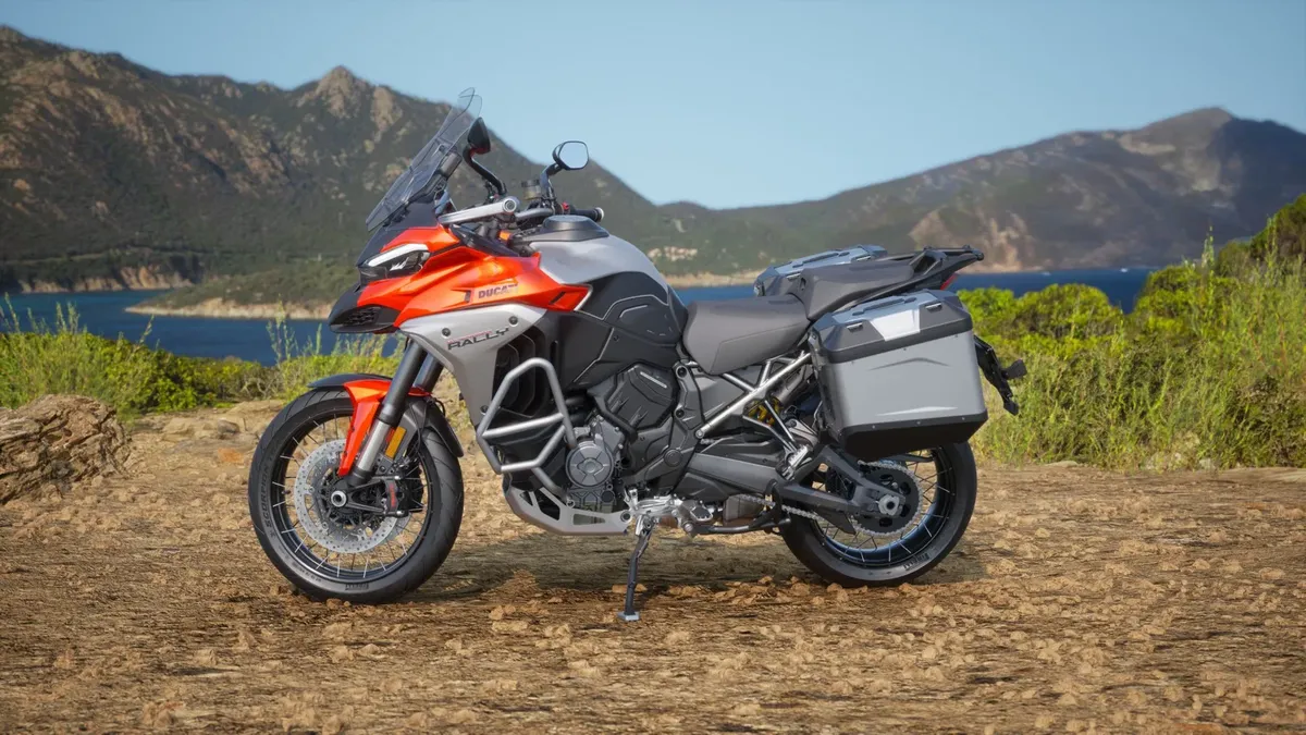 Ducati Multistrada V4 Rally включена в новую программу Factory Made