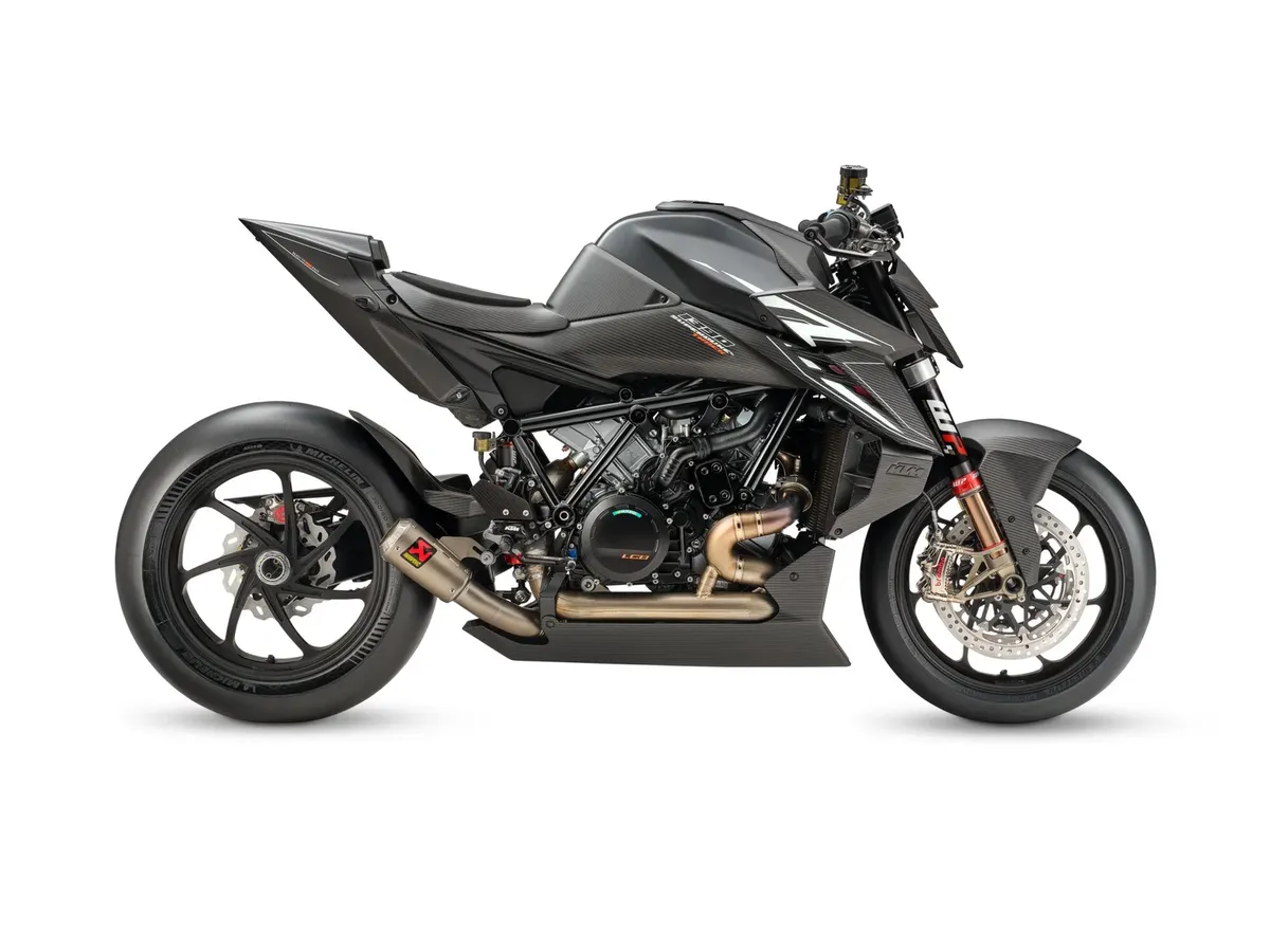 2026 KTM 1390 Super Duke RR Track: трековый эксклюзив, предназначенный только для гоночных трасс, ограничен тиражом в 100 единиц — фото 2