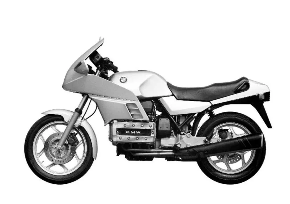 BMW Motorrad празднует 50-летие серии RS: пионера класса спорт-туреров — фото 3