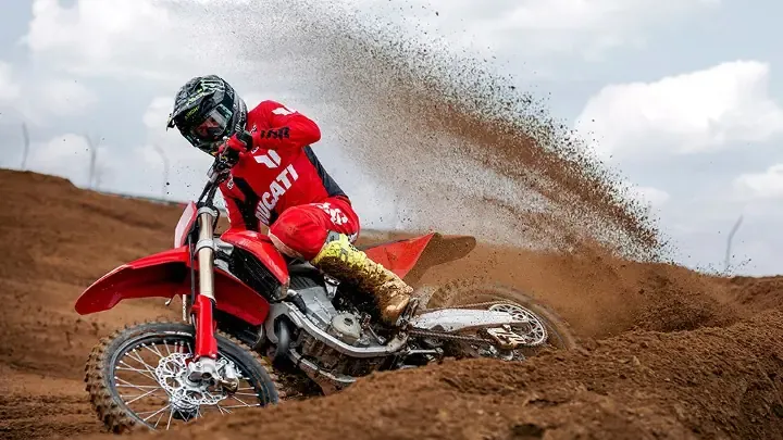 Ducati представляет систему предиктивного обслуживания для Desmo450 MX