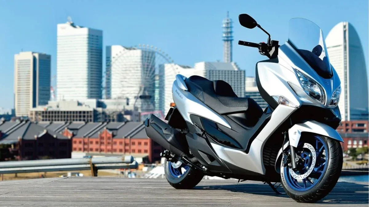 Продажи Suzuki в апреле 2026 года: реализовано более 1,17 лакха единиц, рост составил 4% — фото 2